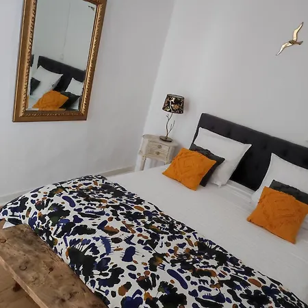 Chez Sylvie Et Guy Quenard Guest house Chignin